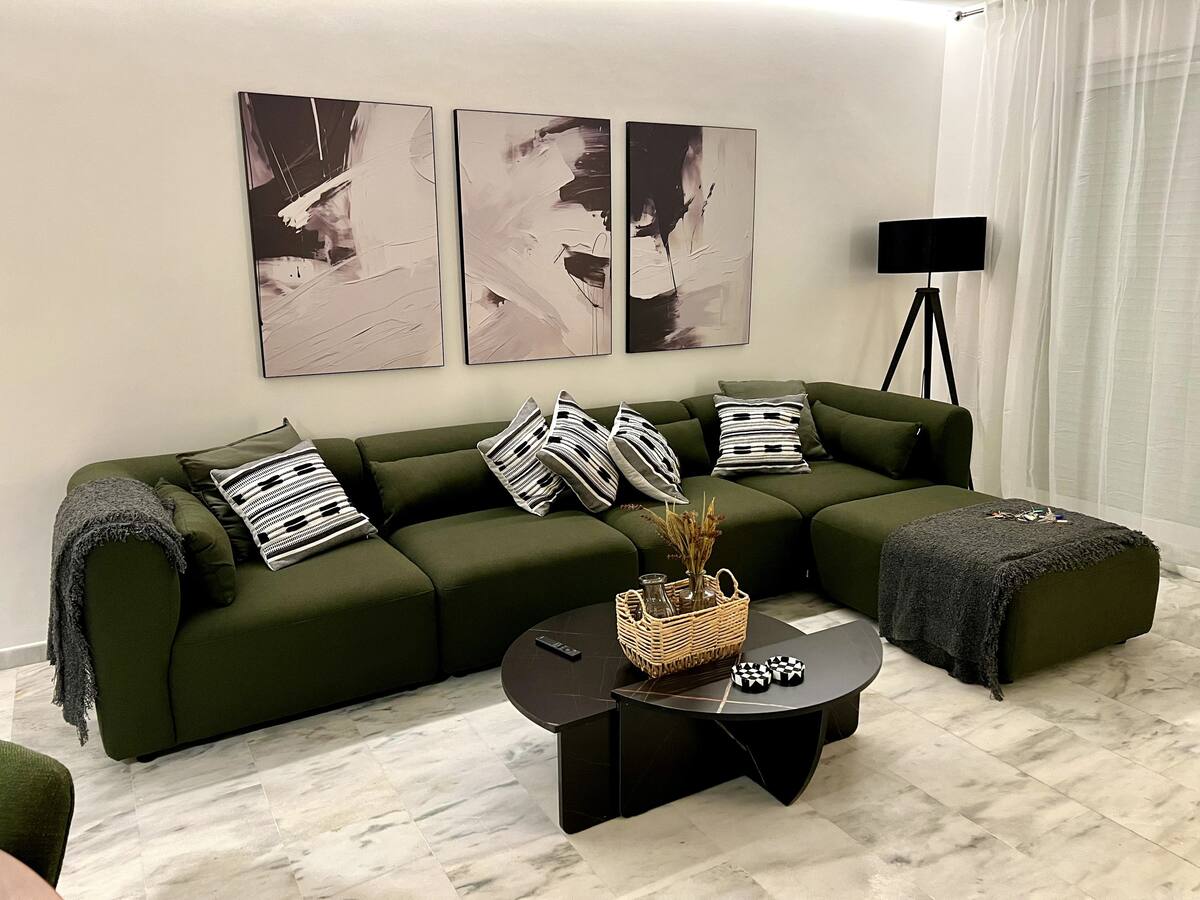 13a3ca81 8c4f 4ee8 aeb7 79efb7d92013